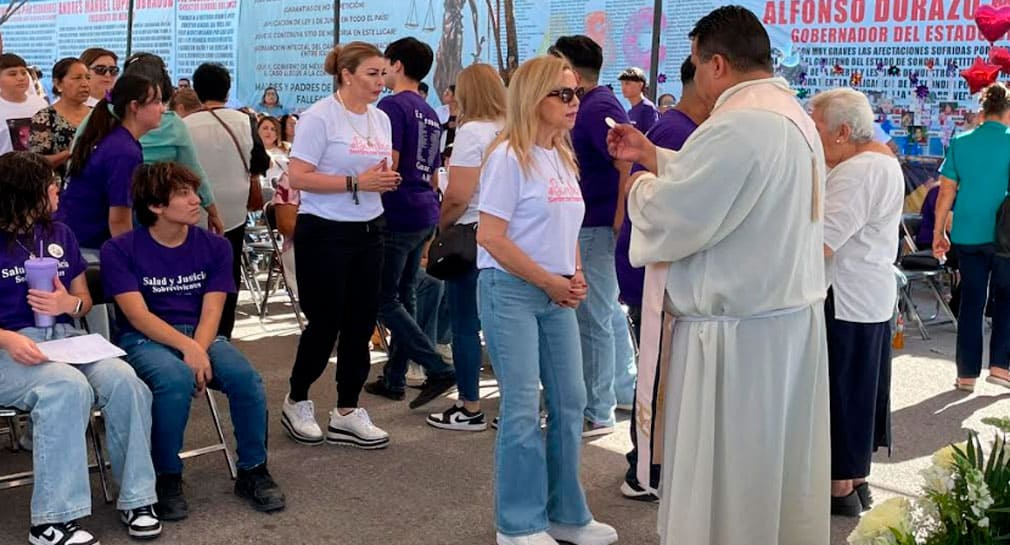 Ofrecen misa al exterior de Guardería ABC por el 15° aniversario de la tragedia en Hermosillo