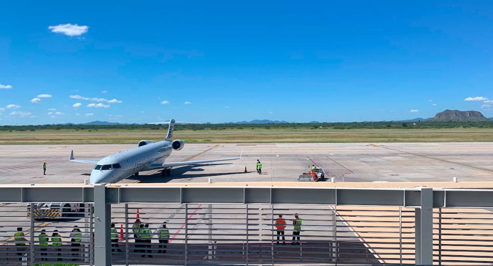Cierran casi una hora aeropuerto de Hermosillo por aterrizaje forzoso de aeronave