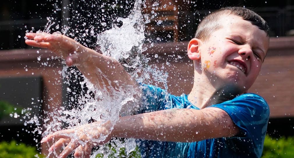Emiten alertas de calor extremo para más de 70 millones de personas en EEUU