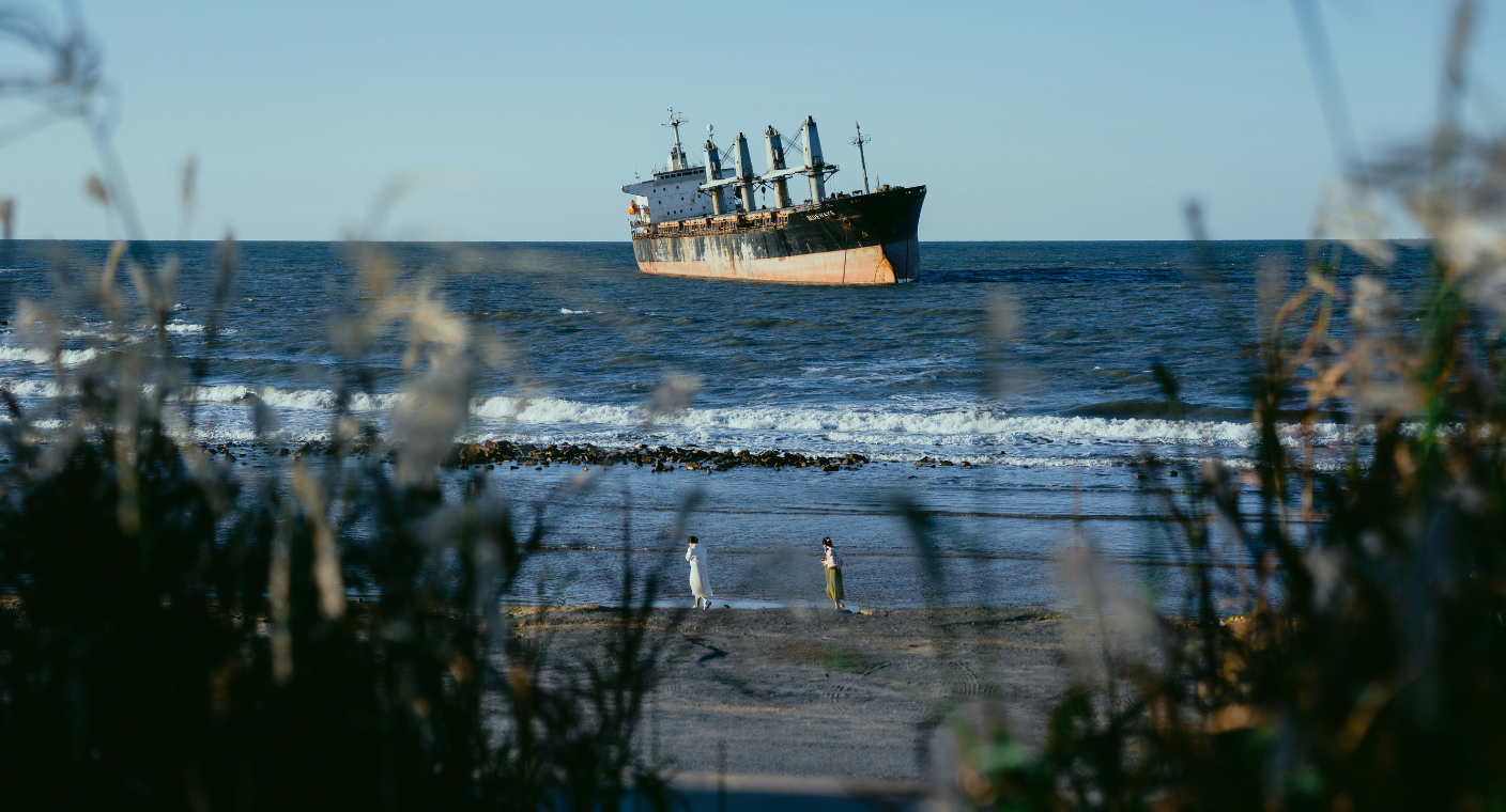 Desaparecen 66 migrantes en naufragio al sur de Italia; entre ellos hay 26 niños y familias enteras