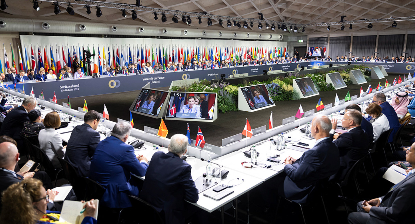 Firman convenio de paz para Ucrania cerca de 90 países; México y otros 12 se abstuvieron