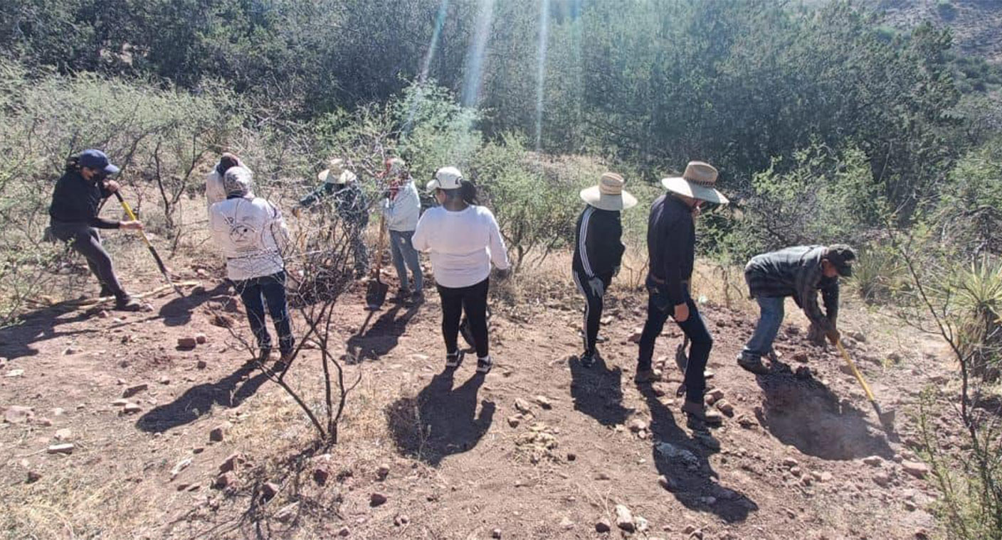 Buscadoras de la Frontera Nogales localizan más de 20 cuerpos en fosas clandestinas al sur de la ciudad