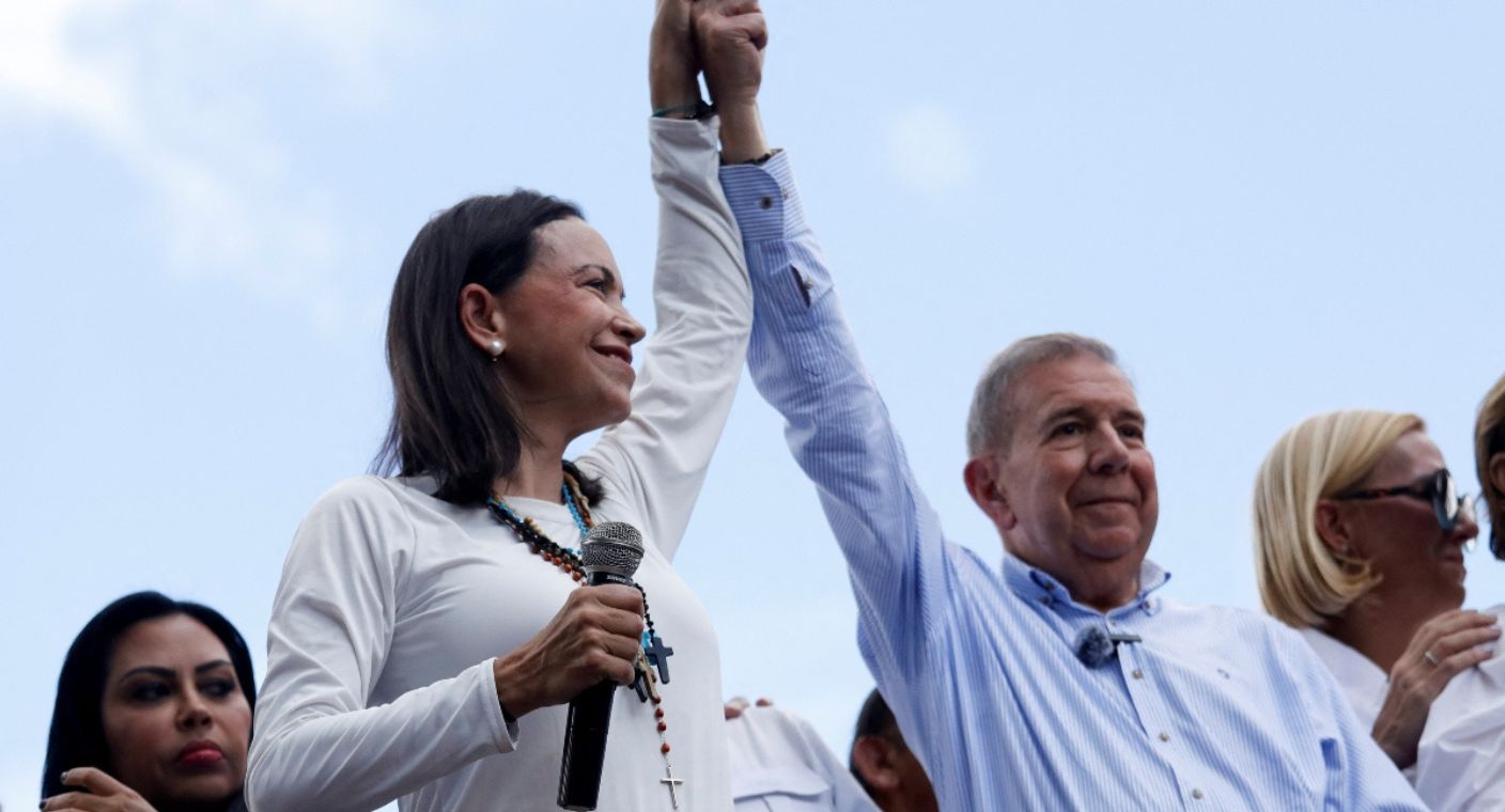 Ofrece Costa Rica asilo político a venezolanos María Corina Machado y Edmundo González tras orden de captura en su contra