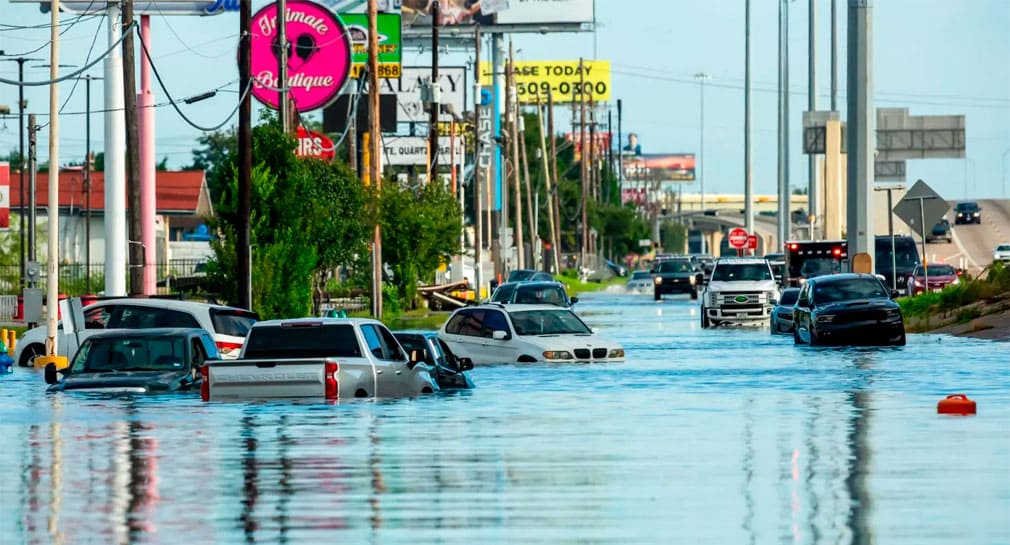 Deja ‘Beryl’ 8 muertos en EEUU, sigue el apagón en Texas