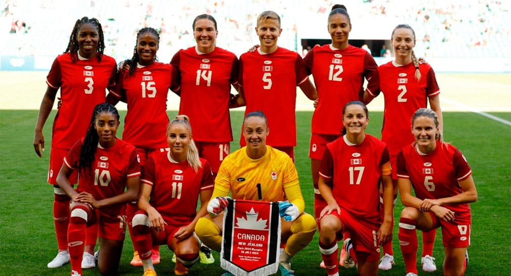Quitan puntos a Canadá del futbol femenil en París 2024 por espiar con