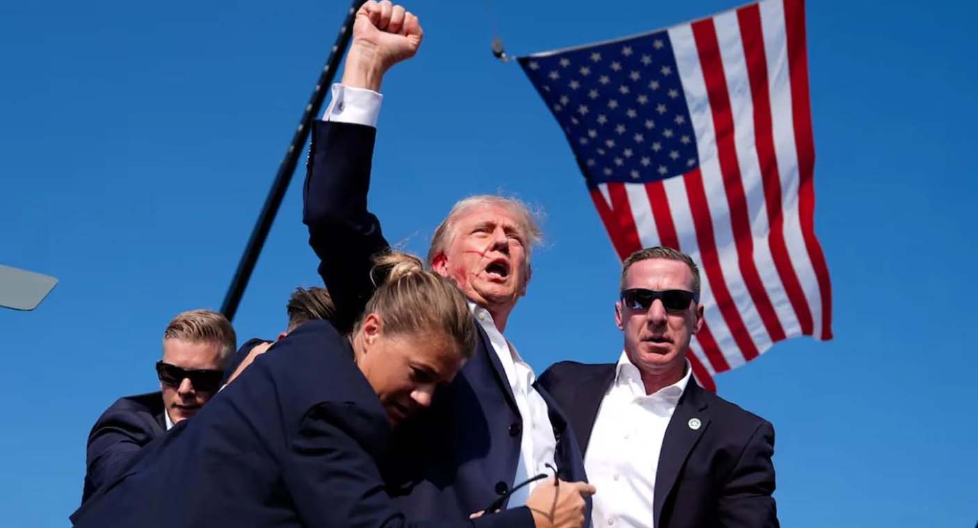 ‘Bala estuvo a 6 milímetros de entrar en su cabeza’, afirma médico de Donald Trump