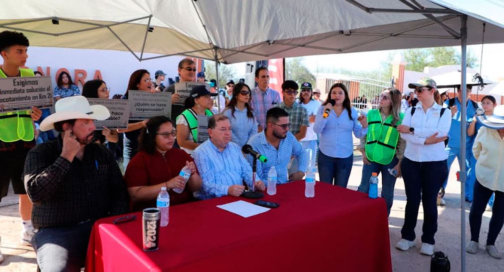 Piden estudiantes y maestros de Unison mejoras en accesos al Departamento de Agricultura y Ganadería en Hermosillo