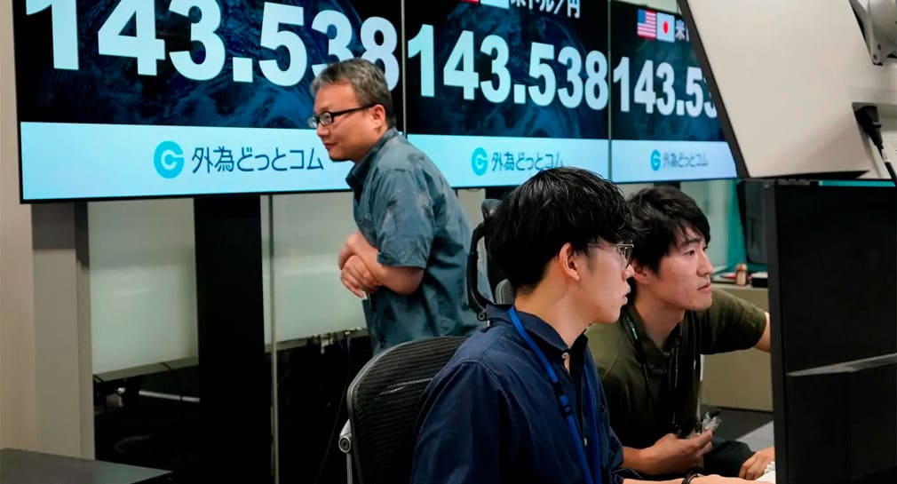 Regresa calma a los mercados mundiales tras ‘Lunes Negro’