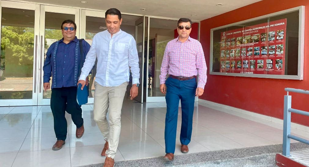 Renuncia Omar Guillén al PRI; acusa incapacidad política y malas prácticas en el partido