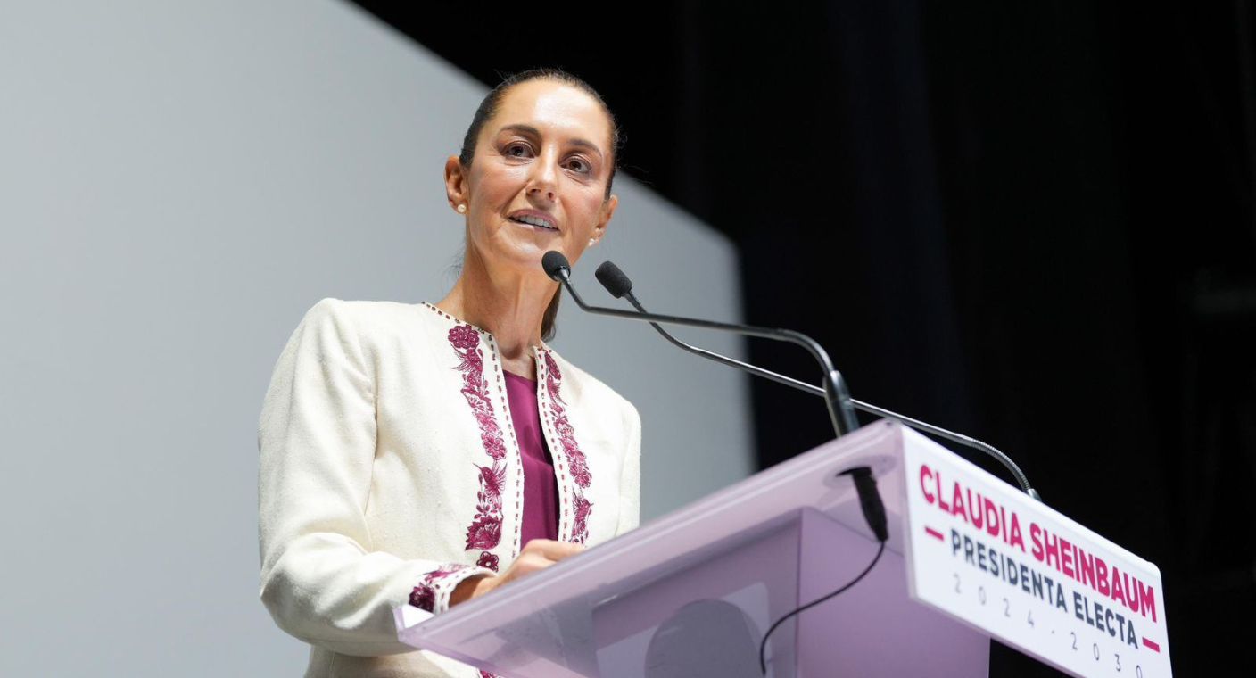 “¡Las mujeres podemos ser presidentas!”: Sheinbaum celebra entrega de constancia como presidenta electa en CDMX