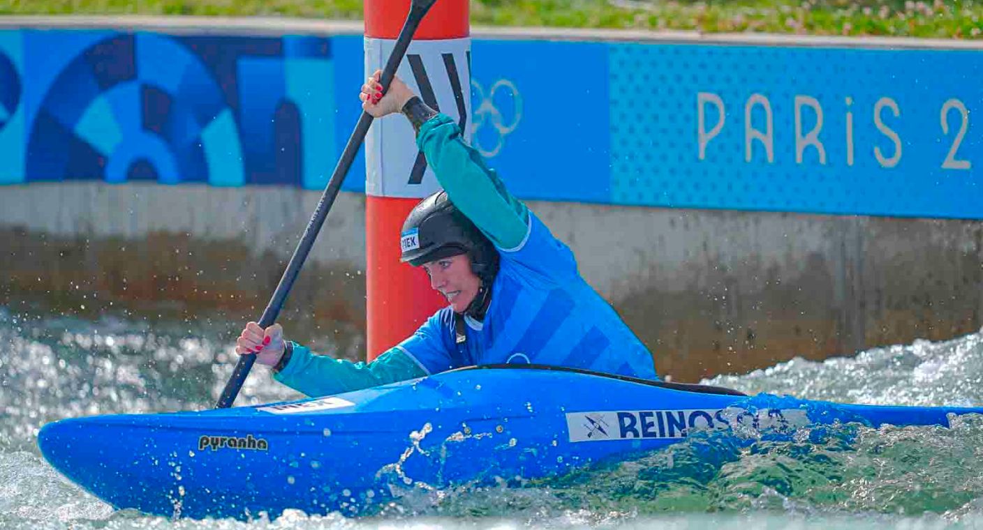 La poblana Sofía Reinoso se despide de París 2024 tras quedar en cuarto lugar en kayak cross del Canotaje Slalom