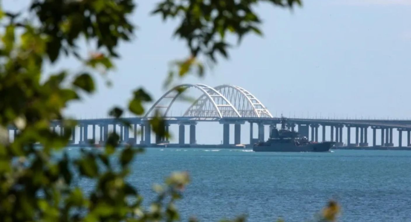 Rusia asegura haber interceptado 12 misiles ATACMS de Ucrania contra el puente Crimea