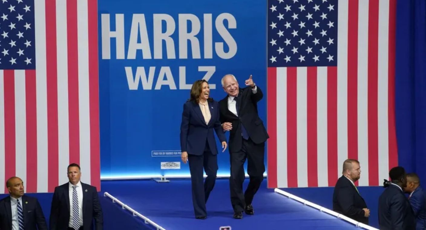Kamala Harris presenta a Tim Walz como su candidato a vicepresidente en EEUU