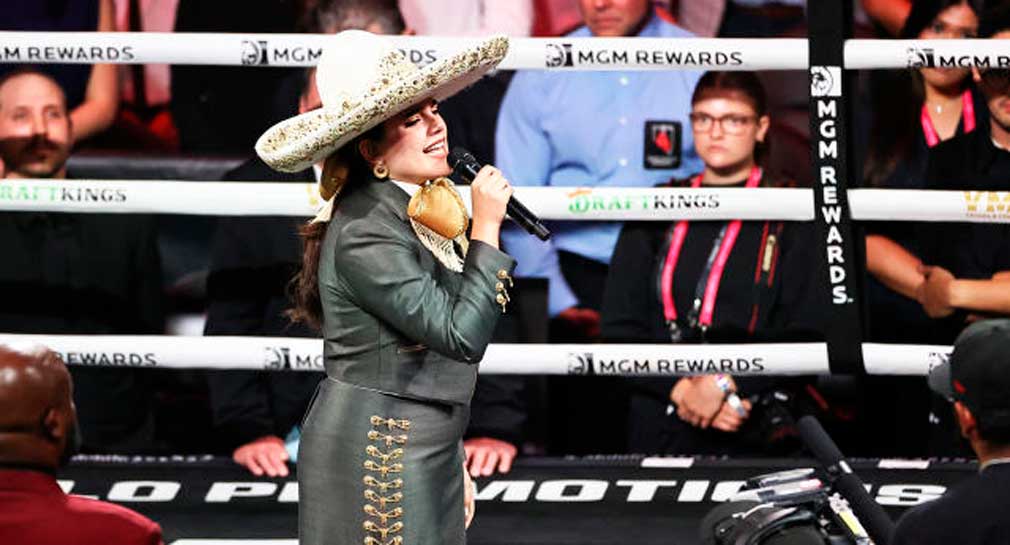 ‘Me traicionaron los nervios’: Camila Fernández habla tras equivocarse en Himno Nacional en pelea del ‘Canelo’