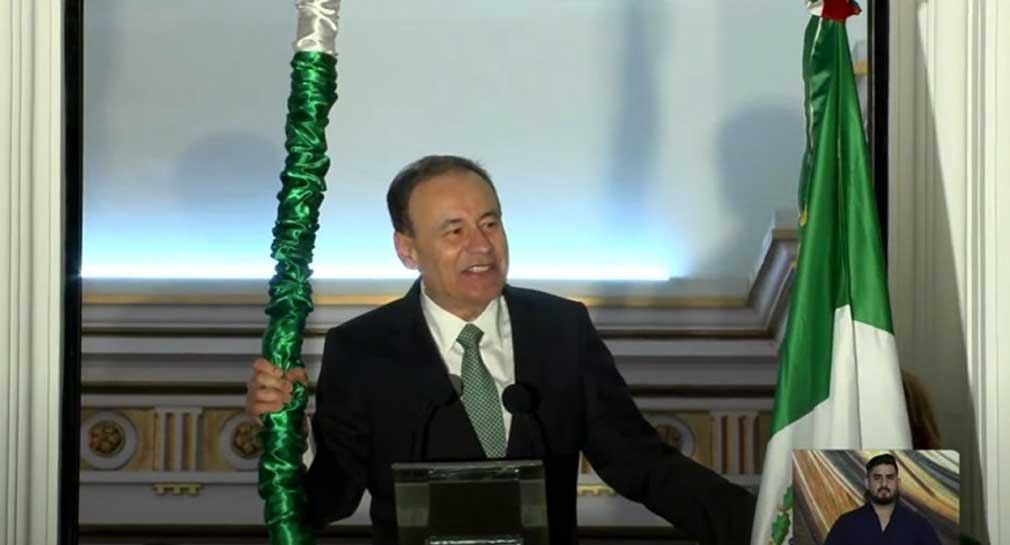 ‘¡Viva AMLO, el tiempo de las mujeres y el Sonora profundo’: Alfonso Durazo da su 4to Grito de Independencia como gobernador