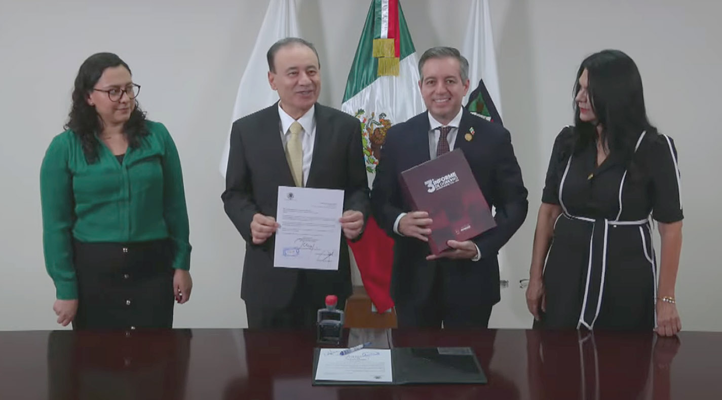 Entrega Alfonso Durazo tercer informe de gobierno al Congreso de Sonora