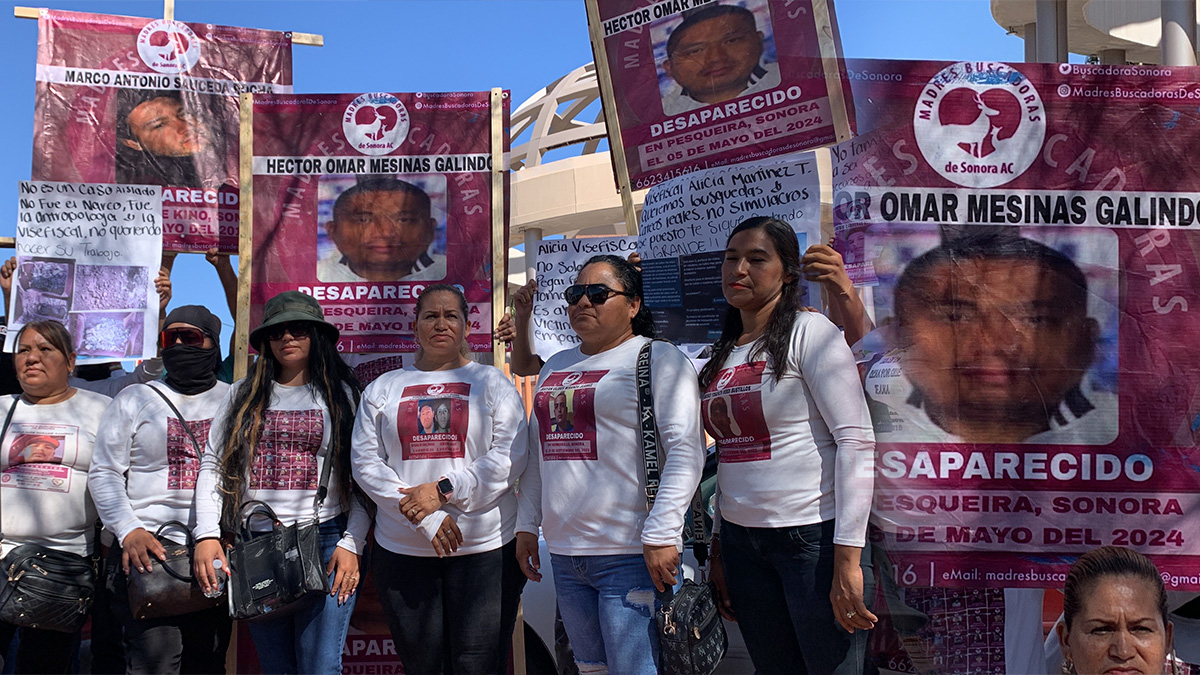 Se manifiestan Madres Buscadoras y familiares de Héctor Omar Mesinas por falta de resultados en su búsqueda
