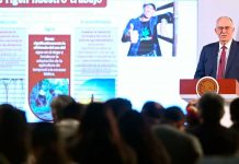 Sader y productores acuerdan aumento de 100 pesos por tonelada de maíz; agricultores alistan retiro de bloqueos