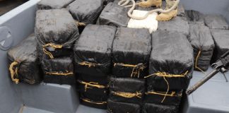 Panamá decomisa barco con 13.5 toneladas de cocaína que iba rumbo a México