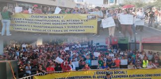 Protestan ciudadanos contra apagones de CFE y fallas en servicio de agua en Hermosillo