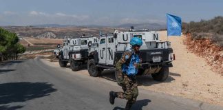 Carro de combate israelí disparó en contra de ‘cascos azules’, denuncia Fuerza Interina de Naciones Unidas en Líbano