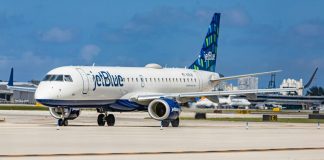 Avión de JetBlue evita colisión con aeronave militar de EEUU cerca de Venezuela