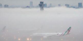 Niebla paraliza aterrizajes en Aeropuerto Internacional de CDMX y genera retrasos en fin de año