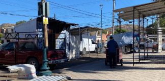 Arranca instalación del Bazar Navideño 2025 en el centro de Hermosillo: así avanzan los preparativos
