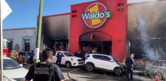 Altos ejecutivos de Waldo’s han sido citados a declarar sobre incendio de tienda en Hermosillo, afirma Fiscalía