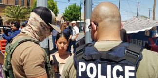San Antonio abre sitio web para denunciar abusos de agentes federales en medio de redadas