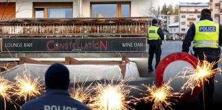 Tragedia en los Alpes suizos: Luces de bengala presunta causa de incendio en bar, informan autoridades