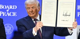 Trump y líderes mundiales firman la Carta de la Junta de Paz en Davos Trump y líderes mundiales firman la Carta de la Junta de Paz en Davos