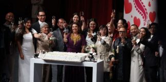 Más de 2 mil parejas se casan en boda colectiva en el Auditorio Nacional en CDMX