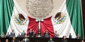 Diputados guardan minuto de silencio por muertos en Venezuela en intervención de EEUU: panista los llama hipócritas