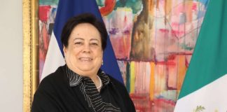 Embajadora de México en Honduras niega otra nacionalidad y reafirma que es mexicana por nacimiento Embajadora de México en Honduras niega otra nacionalidad y reafirma que es mexicana por nacimiento