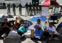 Familiares se unen a huelga de hambre de presos políticos en Venezuela tras excarcelación 17 detenidos