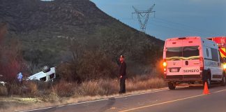 Accidente automovilístico deja una persona muerta y otra más lesionada al oriente de Hermosillo