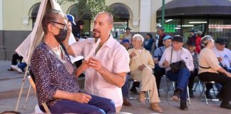 Realiza jornada de salud en el Mercado Municipal con 835 atenciones gratuitas Como parte de las acciones impulsadas por el Ayuntamiento de Hermosillo en beneficio de la población, se realizó una jornada integral de salud en el Mercado Municipal, donde se brindaron 835 atenciones gratuitas a personas que acudieron a este tradicional punto de reunión en el centro de la ciudad.