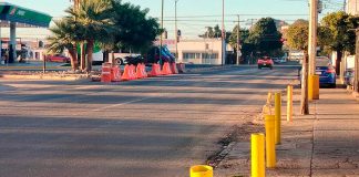 Rehabilitan calle Olivares y restablecen circulación luego de emergencia por socavón en Hermosillo Calle Olivares en Hermosillo reabierta a la circulación tras concluir trabajos de reparación por un socavón y cambio de tubería.
