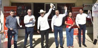 Impulsan lectura en Cajeme con apertura de librería y entrega de colección juvenil