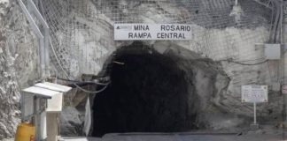 Quedan atrapados 4 trabajadores tras derrumbe en mina de Sinaloa