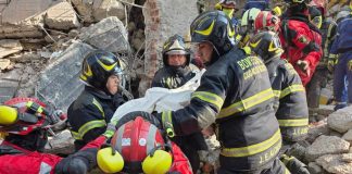 Recuperan cuerpo de tercer trabajador tras colapso de edificio en CDMX