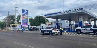 Choque múltiple entre 3 automóviles deja una mujer lesionada en Hermosillo Choque múltiple entre 3 automóviles deja una mujer lesionada en Hermosillo