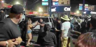 Balean a hombre en riña en bulevar Tetakawi en San Carlos, Sonora: está fuera de peligro, confirma Ayuntamiento (VIDEO)