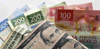 Precio dólar HOY 8 de abril: baja frente al peso y se aleja de los 18 pesos