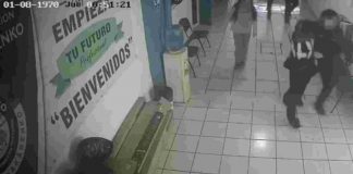 Alumnos de preparatoria detuvieron a estudiante que asesinó a dos maestras en Michoacán