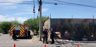 Hombre en situación de calle es rescatado tras subir a un tinaco y no poder bajar en Hermosillo