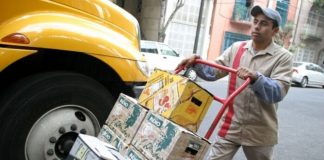 “Welcome Back, Paisano”: la apuesta de Tecate para dar trabajo a mexicanos repatriados de EEUU