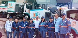 Antonio Astiazarán entrega cinco nuevas barredoras para reforzar la limpieza de calles en Hermosillo Antonio Astiazarán entrega cinco nuevas barredoras para reforzar la limpieza de calles en Hermosillo