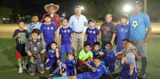 Javier Lamarque inaugura cancha rehabilitada e iluminada en Cócorit para fortalecer el deporte en Cajeme Javier Lamarque inaugura cancha rehabilitada e iluminada en Cócorit para fortalecer el deporte en Cajeme